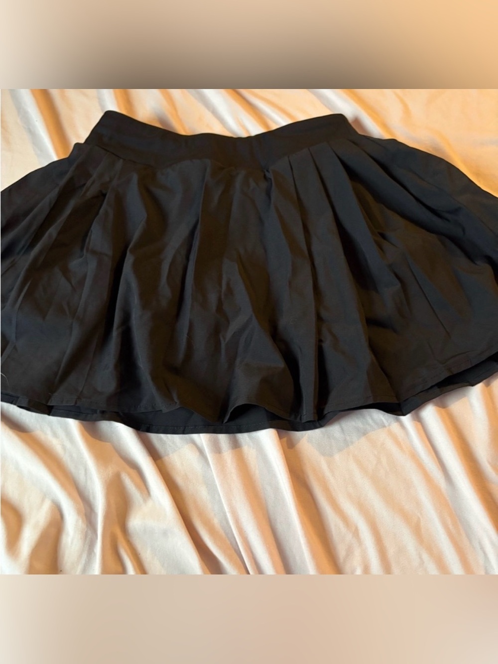 2/$25💌 Black Pleated Skater Skirt - Women